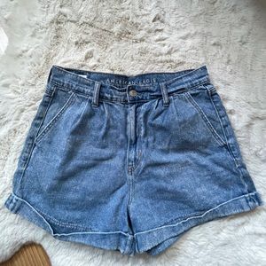 American Eagle Denim Shorts - size 6